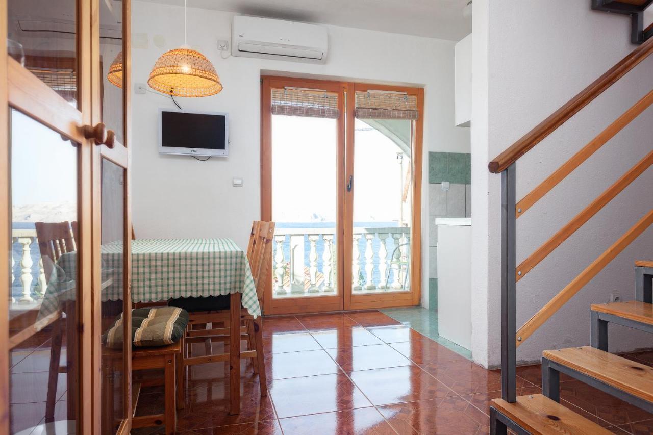 Manda Apartment Karlobag Exterior photo